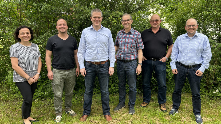 ( v.  l.  n.  r. :)  Mari Schai-Escobar, Samuel Scherrer, Valentin Hasler, Urs Zurbuchen, Martin Boltshauser, Iwan Eberhardt